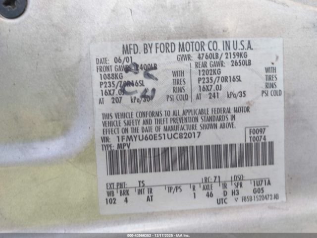 Ford Explorer Image 12