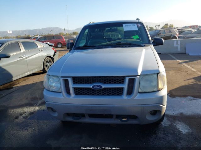 Ford Explorer Image 16