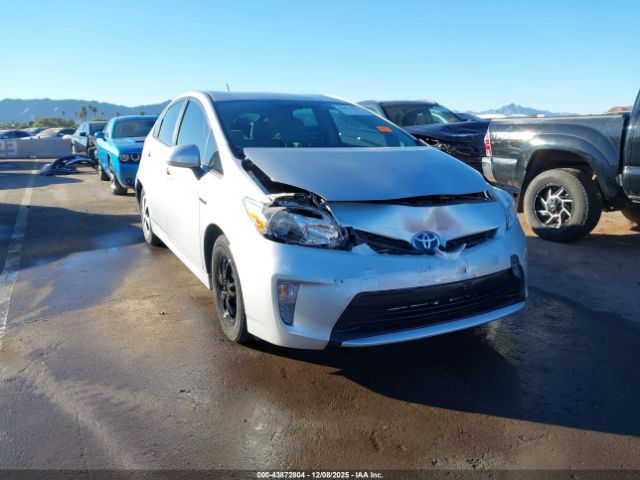 Toyota Prius Two Image 6