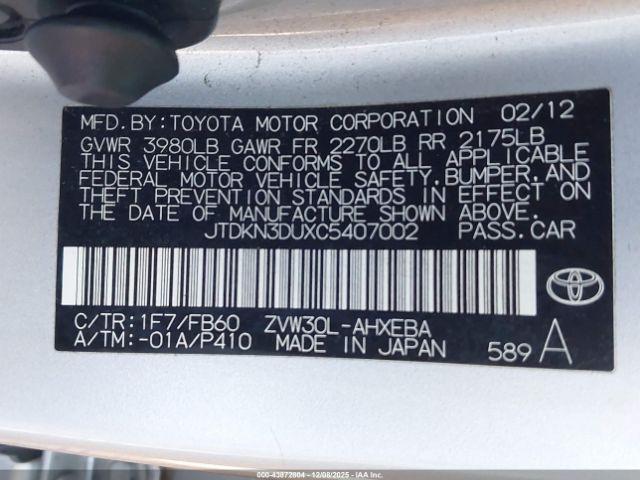 Toyota Prius Two Image 17