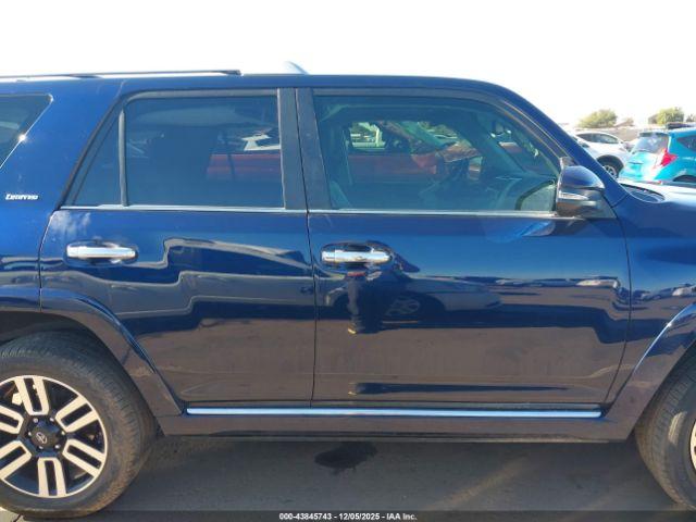 Toyota 4Runner Limited Image 4