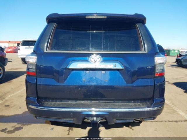 Toyota 4Runner Limited Image 5