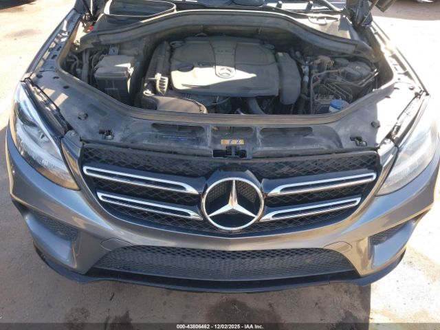 Mercedes-Benz GLE Image 9