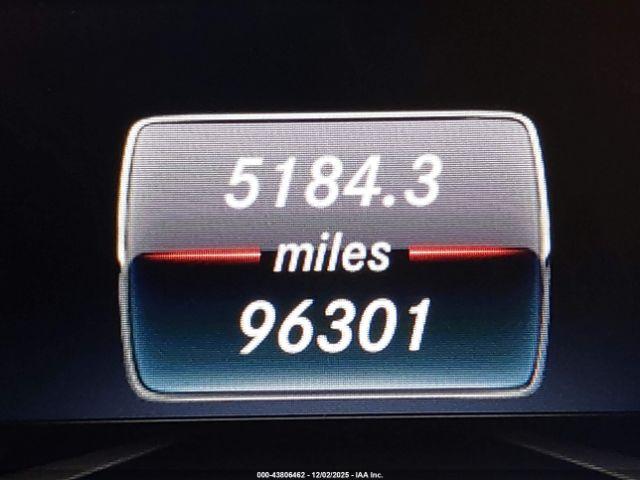 Mercedes-Benz GLE Image 13