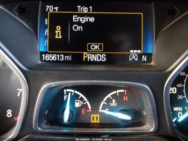 Ford Escape Titanium Image 11