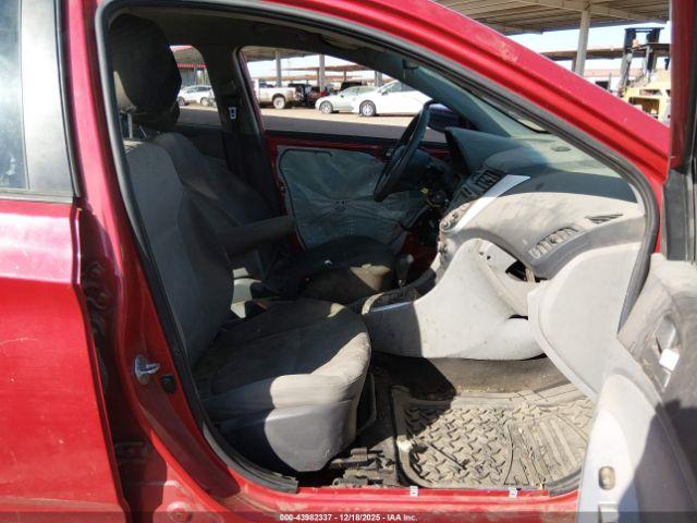 Hyundai ACCENT Gls Image 3