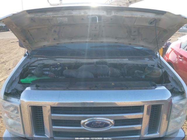 Ford E-250 Commercial Image 11
