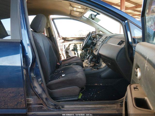 Nissan Versa 1.8 Sl Image 4