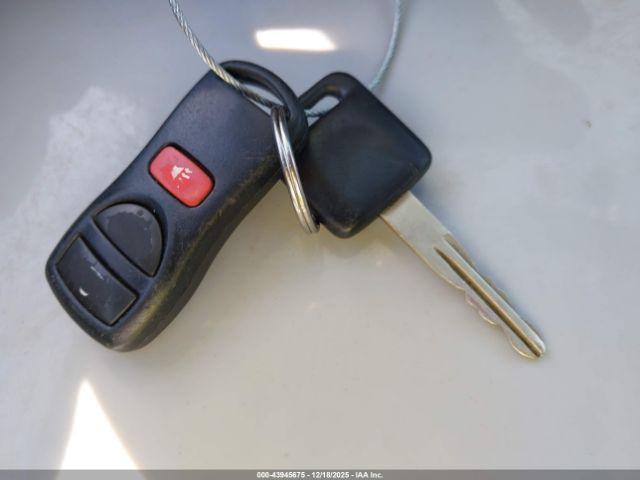 Nissan Versa 1.8sl Image 11