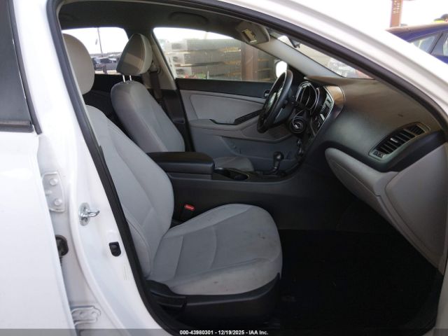 Kia Optima Lx Image 10