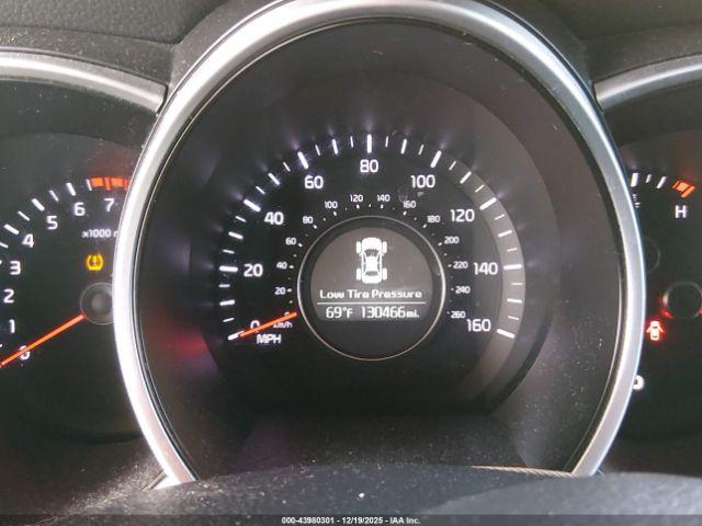 Kia Optima Lx Image 6