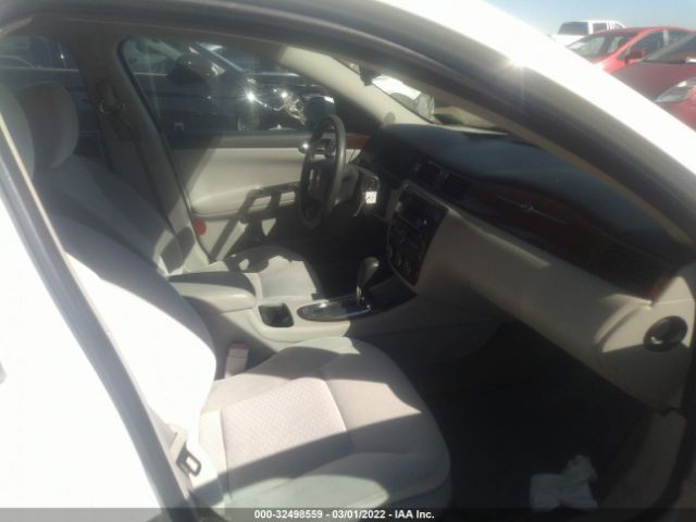 Chevrolet Impala Ls Retail Image 2