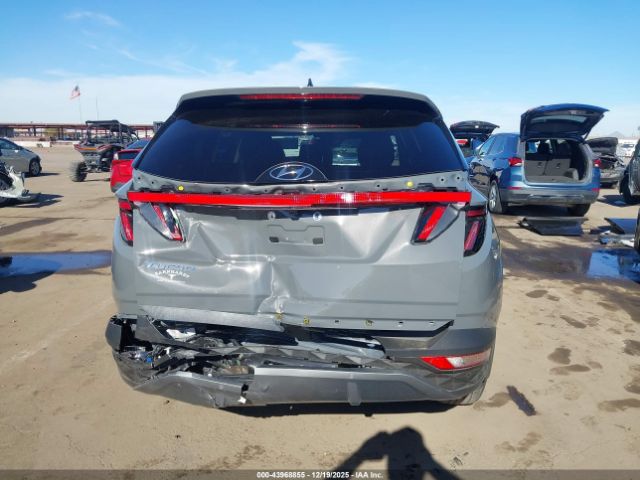 Hyundai TUCSON Limited Image 4