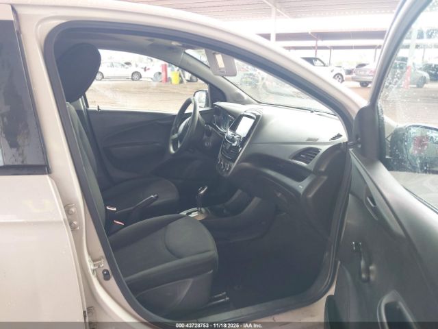 Chevrolet Spark Ls Cvt Image 5