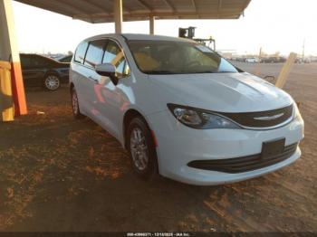  Salvage Chrysler Pacifica