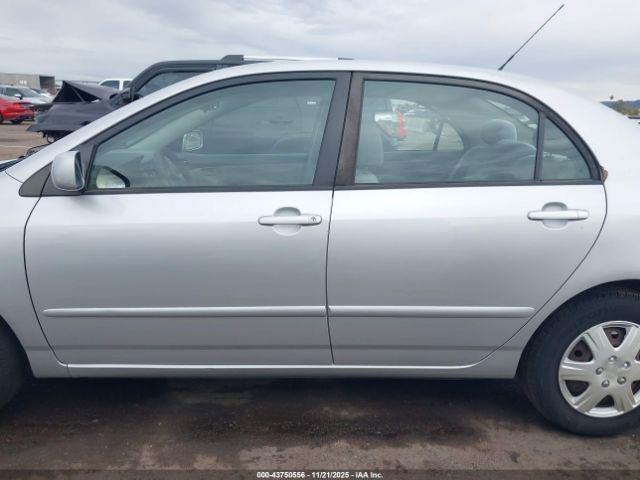 Toyota Corolla Le Image 7