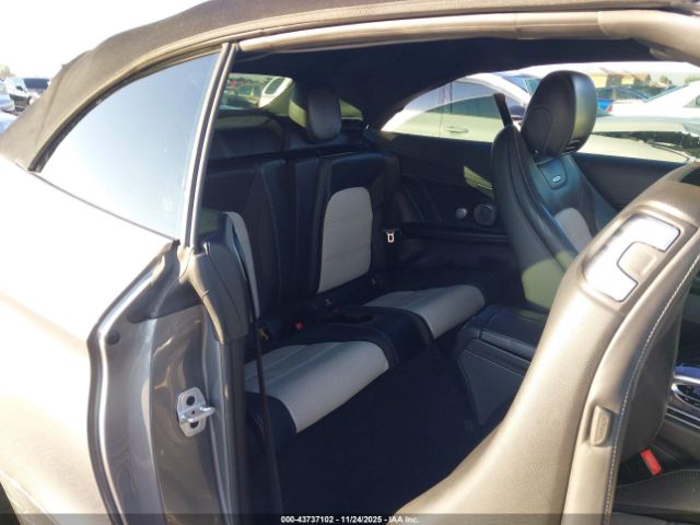 Mercedes-Benz C-Class Image 11