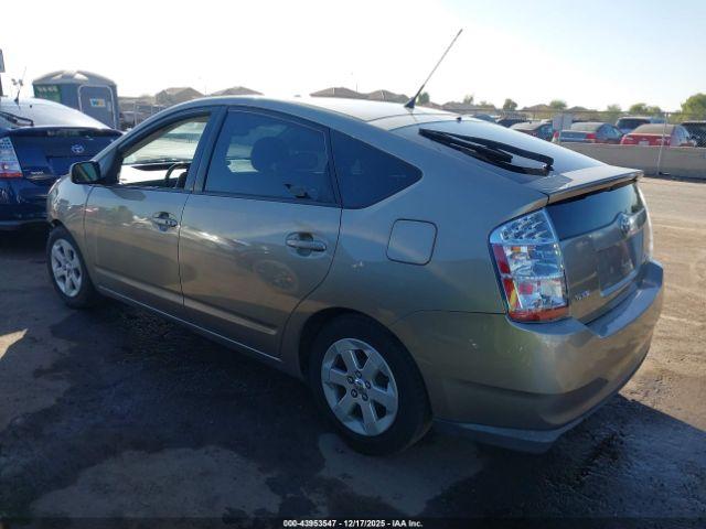 Toyota Prius Image 3