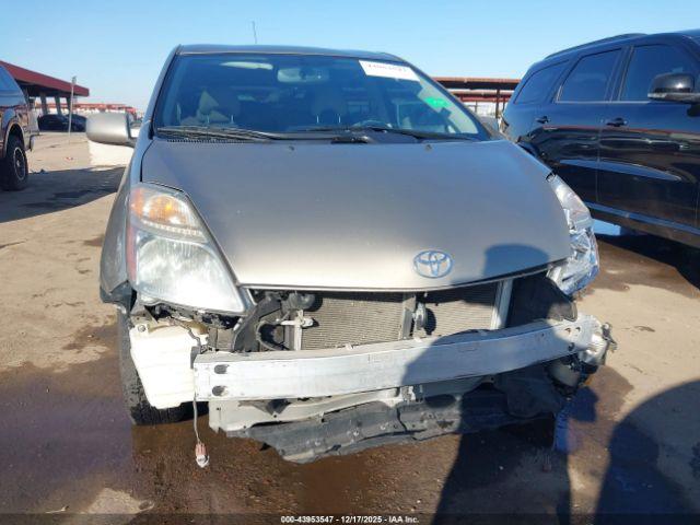 Toyota Prius Image 4