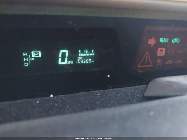 Toyota Prius Image 5