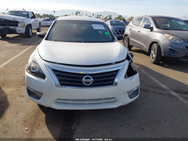 Nissan Altima 2.5 S Image 10