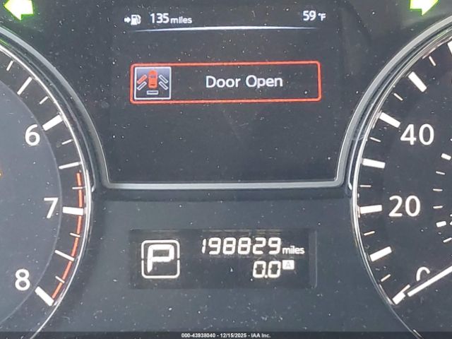 Nissan Altima 2.5 S Image 12