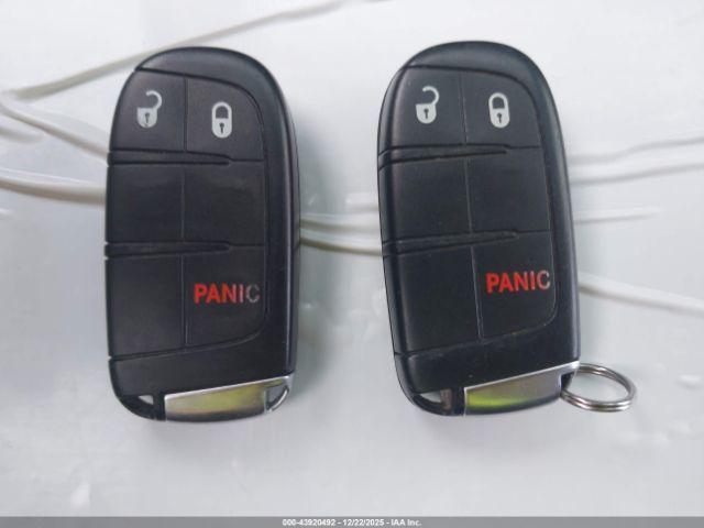 Jeep Grand Cherokee Laredo E 4x4 Image 5