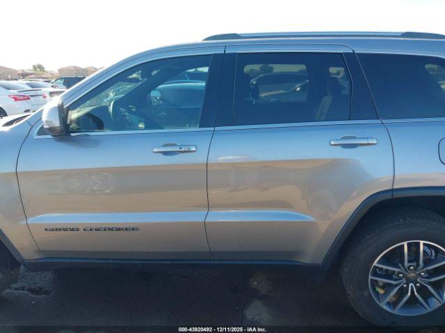 Jeep Grand Cherokee Laredo E 4x4 Image 7