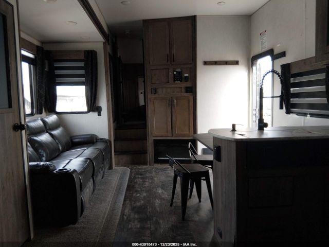 Forest River Wolf Pack Image 3