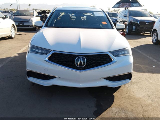Acura TLX Image 12