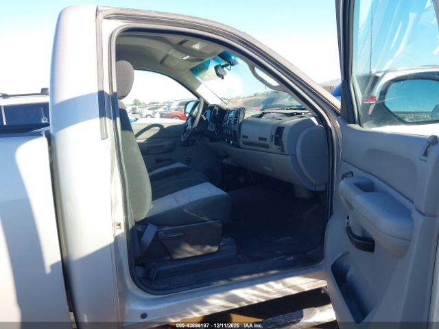 Chevrolet Silverado 1500 Work Truck Image 5