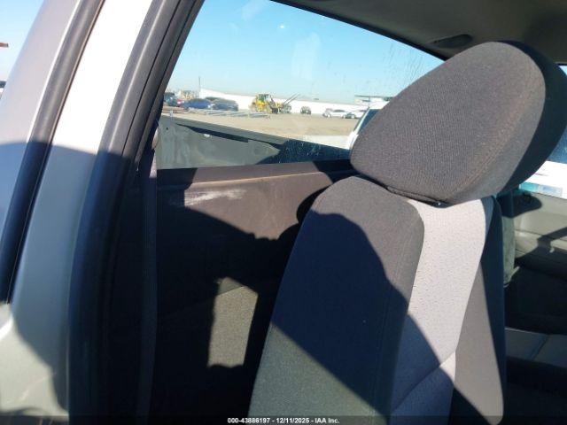 Chevrolet Silverado 1500 Work Truck Image 8