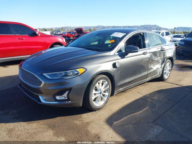 Ford Fusion Titanium Image 13