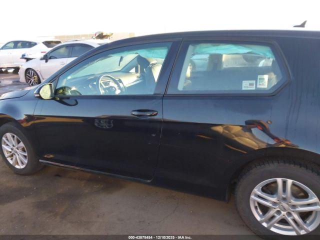 Volkswagen Golf Tsi S 2-door Image 14