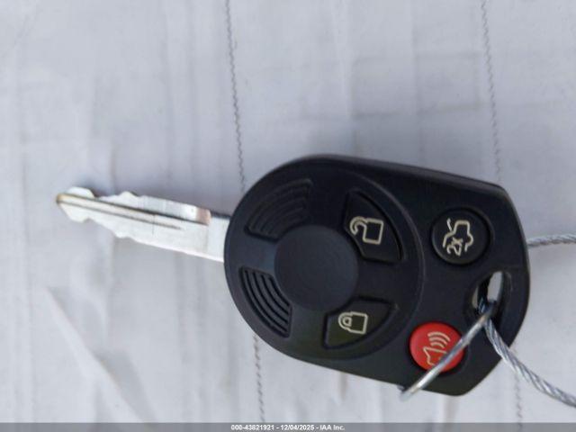 Ford Escape Limited Image 11