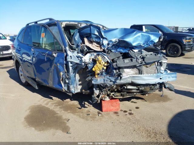  Salvage Subaru Forester