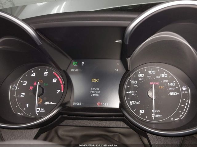 Alfa Romeo Giulia Ti Rwd Image 10