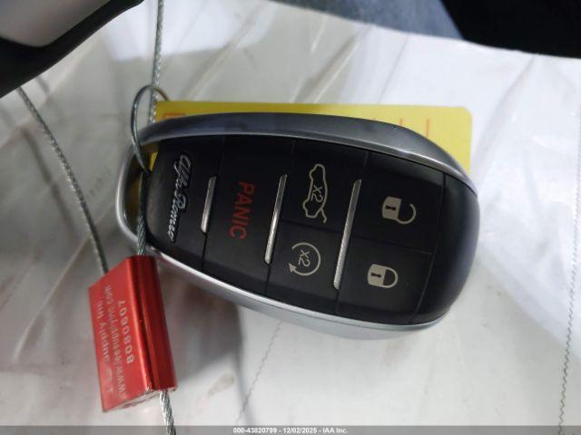 Alfa Romeo Giulia Ti Rwd Image 8