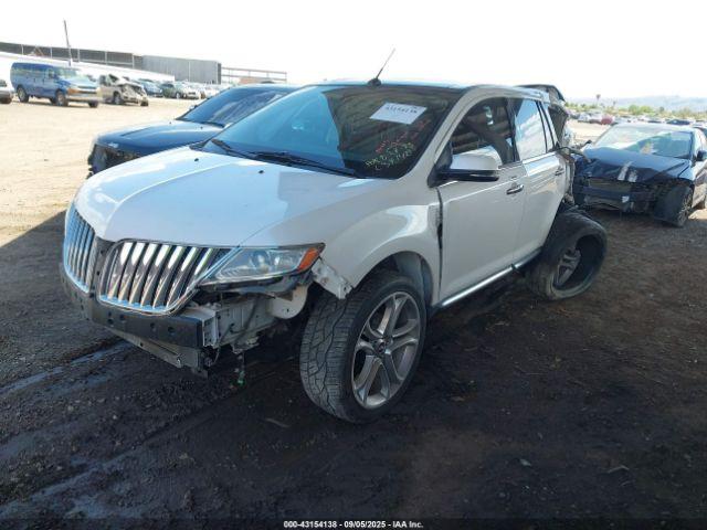 Lincoln MKX Image 11
