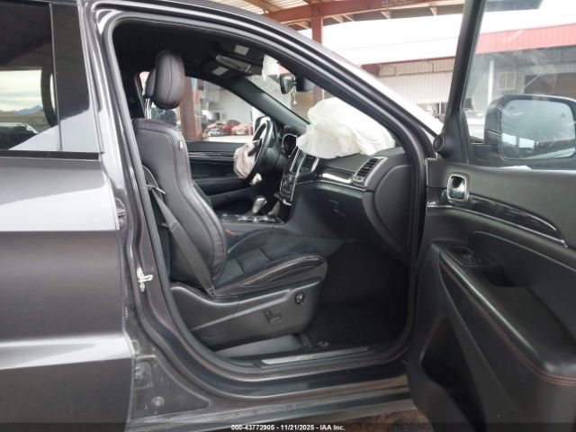 Jeep Grand Cherokee Trailhawk 4x4 Image 15