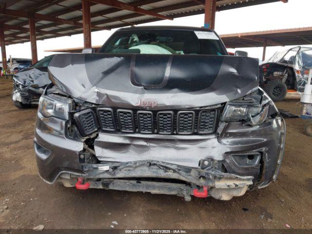 Jeep Grand Cherokee Trailhawk 4x4 Image 10