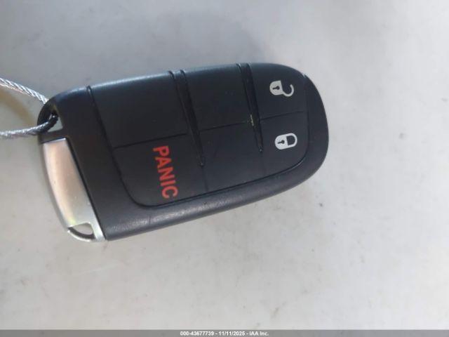 Dodge Journey Crossroad Image 4