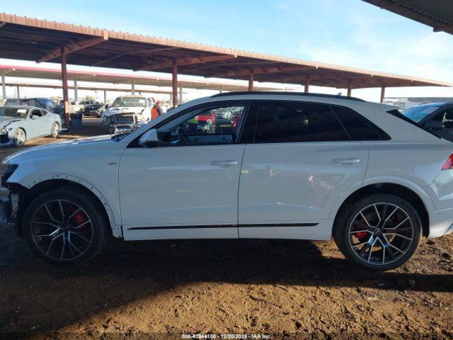 Audi Q8 Premium Plus 55 Tfsi Quattro Tiptronic Image 4
