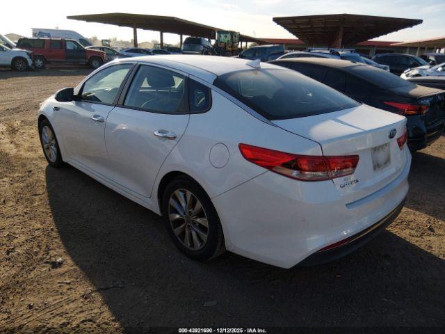 Kia Optima Lx Image 4