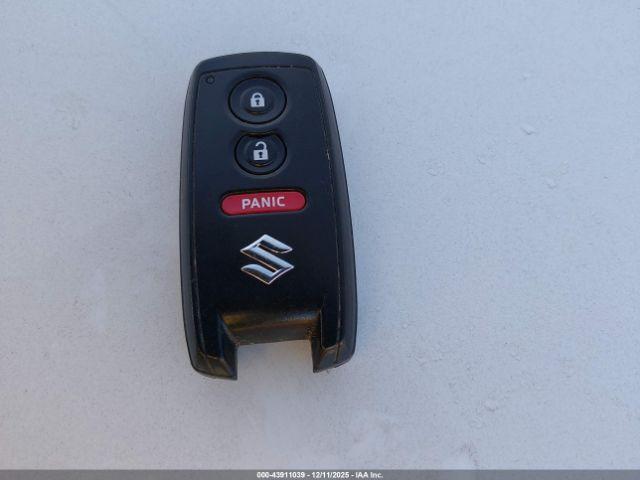 Suzuki Grand Vitara Luxury V6 Image 5