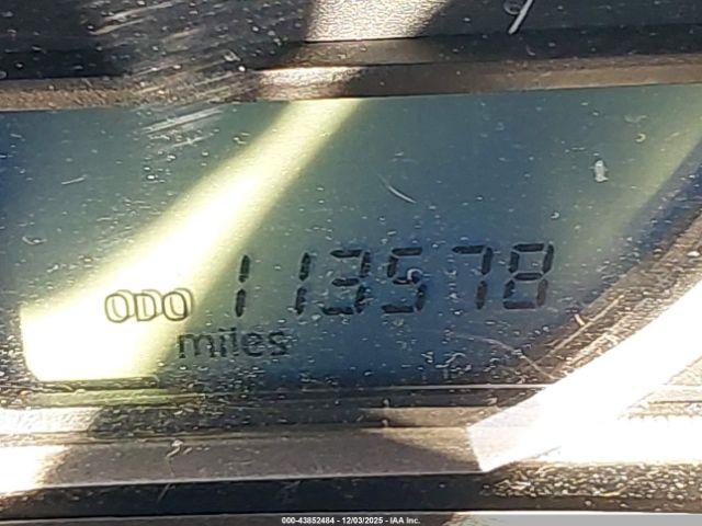 Toyota RAV4 Le Image 7