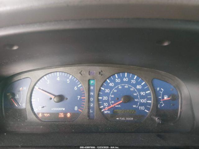 Toyota Sienna Le Image 11