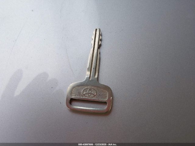 Toyota Sienna Le Image 10