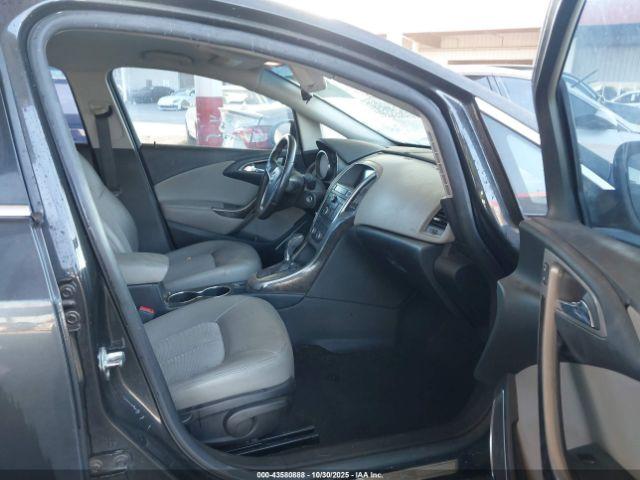 Buick Verano Image 9