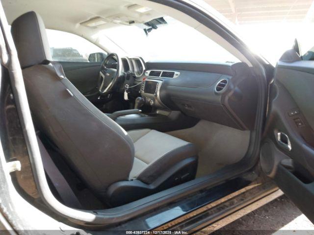 Chevrolet Camaro 1lt Image 6